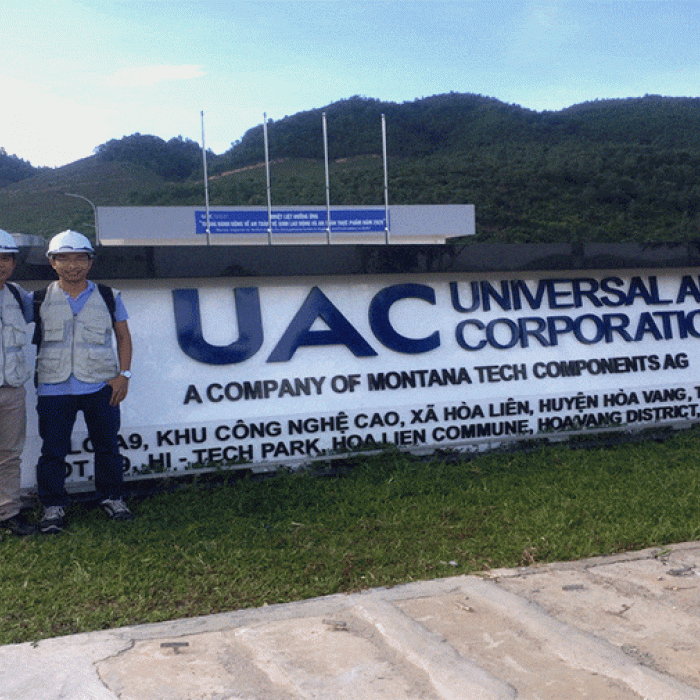 Unilersal Alloy Corporation Vietnam Ltd. has a high quality human resource recruited from the University of Danang. Photo: X.Quynh